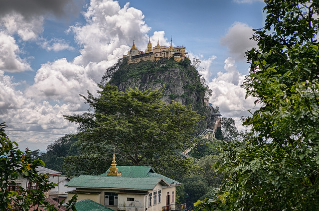 Mont Popa Birmanie