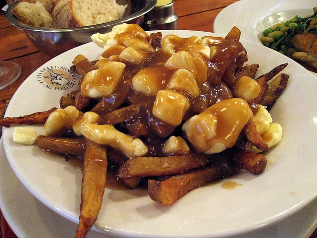 Poutine Montréal - blog GO Voyages