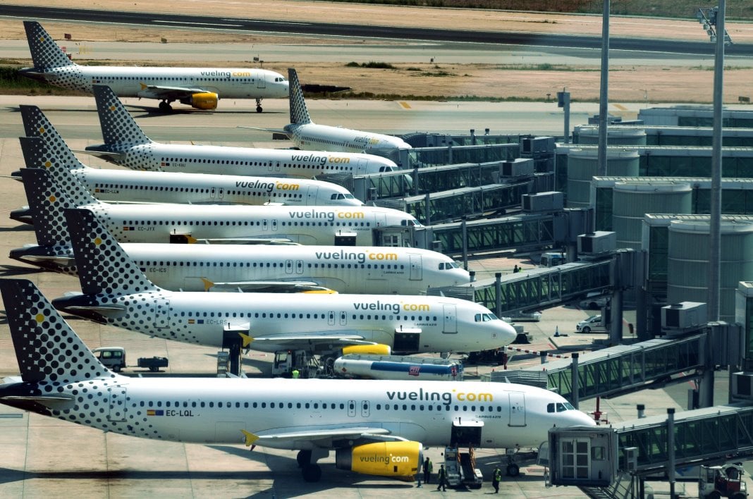 Vueling va facturer les valises en cabine à partir du 23 novembre