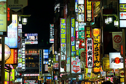 kabukicho enseignes lumineuses tokyo - blog GO Voyages