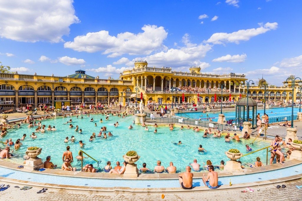 thermes széchenyi extérieur budapest