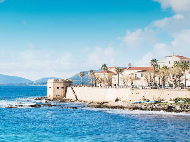 Réserver un séjour vol + hôtel à Alghero avec GO Voyages