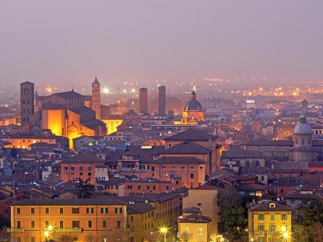 Réserver un séjour vol + hôtel à Bologne avec GO Voyages