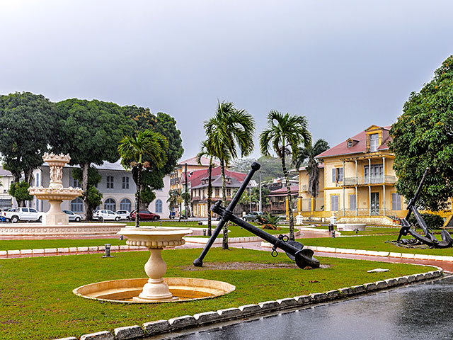Trouver un vol pas cher à destination de Cayenne avec GOVoyages.com