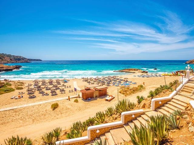 Trouver un vol pas cher à destination de Ibiza avec GOVoyages.com
