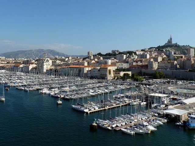 Trouver un vol pas cher à destination de Marseille avec GOVoyages.com