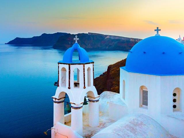 Réserver un séjour vol + hôtel à Santorin avec GO Voyages